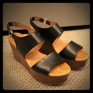 Aldo platform sandals
